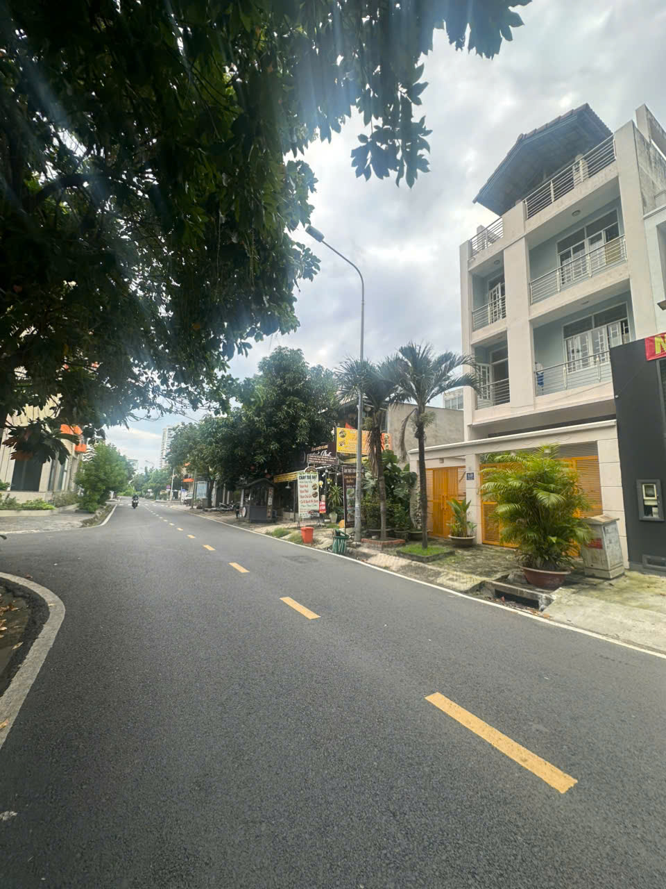 CHO THUÊ NHÀ MẶT TIỀN SỐ 4 ĐƯỜNG THÂN VĂN NHIẾP, PHƯỜNG AN PHÚ, QUẬN 2, HỒ CHÍ MINH CHO THUÊ NHÀ MẶT TIỀN SỐ 4 ĐƯỜNG THÂN VĂN NHIẾP, PHƯỜNG AN PHÚ, QUẬN 2, HỒ CHÍ MINH