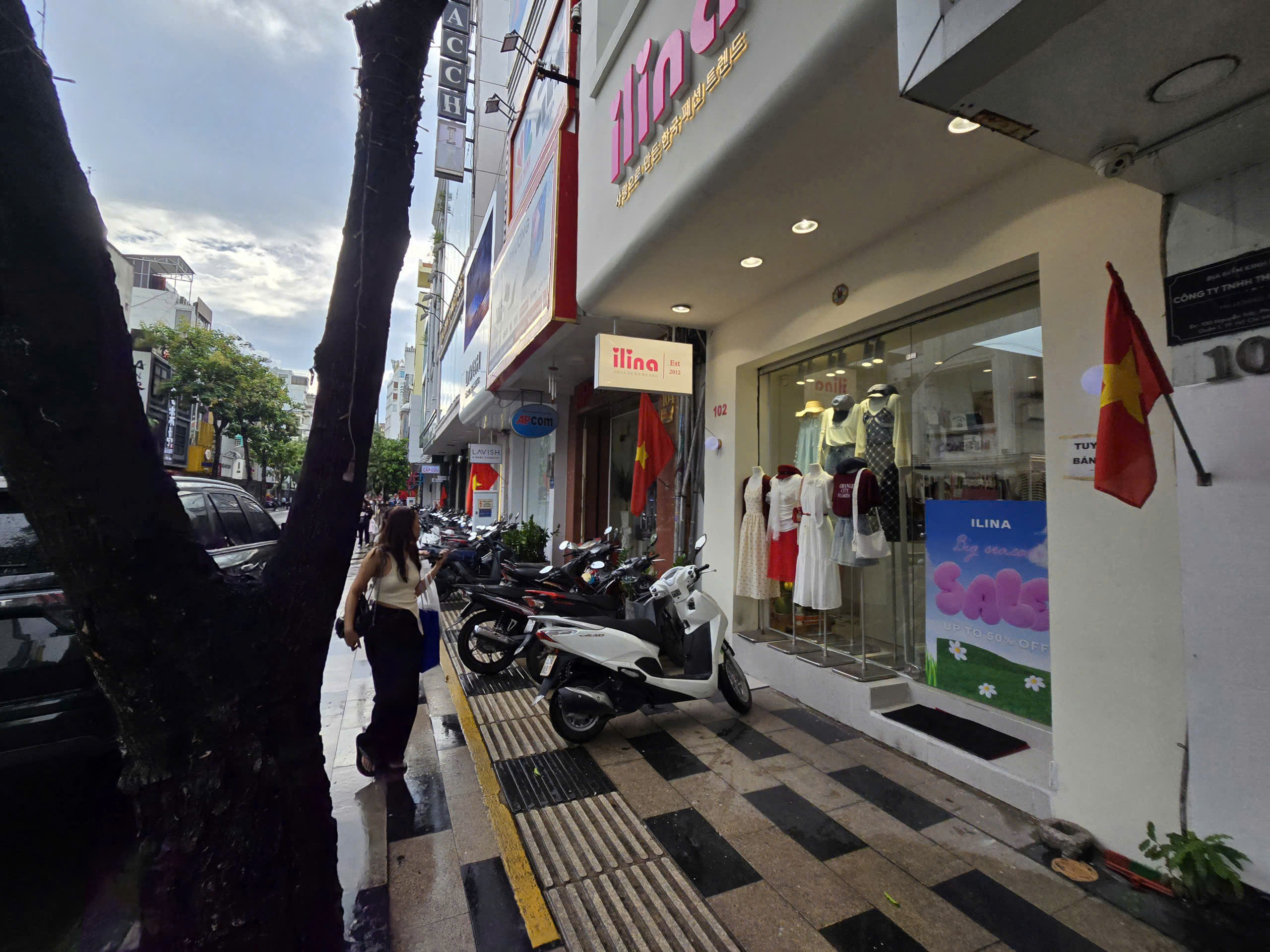 CHO THUÊ NHÀ MẶT TIỀN SỐ 100 ĐƯỜNG NGUYỄN TRÃI, PHƯỜNG BẾN THÀNH, QUẬN 1, HỒ CHÍ MINH CHO THUÊ NHÀ MẶT TIỀN SỐ 100 ĐƯỜNG NGUYỄN TRÃI, PHƯỜNG BẾN THÀNH, QUẬN 1, HỒ CHÍ MINH