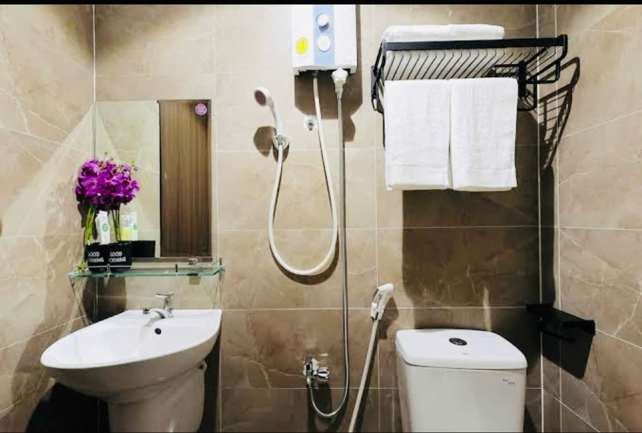 CHO THUÊ KHÁCH SẠN 18A ĐƯỜNG NAM QUỐC CANG, PHƯỜNG PHẠM NGŨ LÃO, QUẬN 1, HỒ CHÍ MINH CHO THUÊ KHÁCH SẠN 18A ĐƯỜNG NAM QUỐC CANG, PHƯỜNG PHẠM NGŨ LÃO, QUẬN 1, HỒ CHÍ MINH