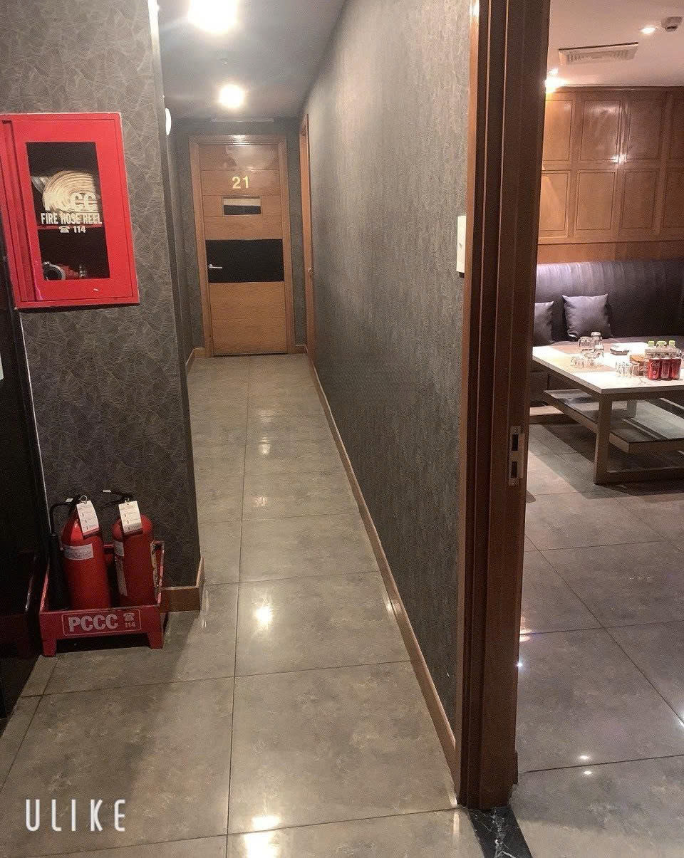 CHO THUÊ NHÀ MẶT TIỀN SỐ 277 ĐƯỜNG NGUYỄN TRÃI, PHƯỜNG NGUYỄN CƯ TRINH, QUẬN 1, HỒ CHÍ MINH CHO THUÊ NHÀ MẶT TIỀN SỐ 277 ĐƯỜNG NGUYỄN TRÃI, PHƯỜNG NGUYỄN CƯ TRINH, QUẬN 1, HỒ CHÍ MINH