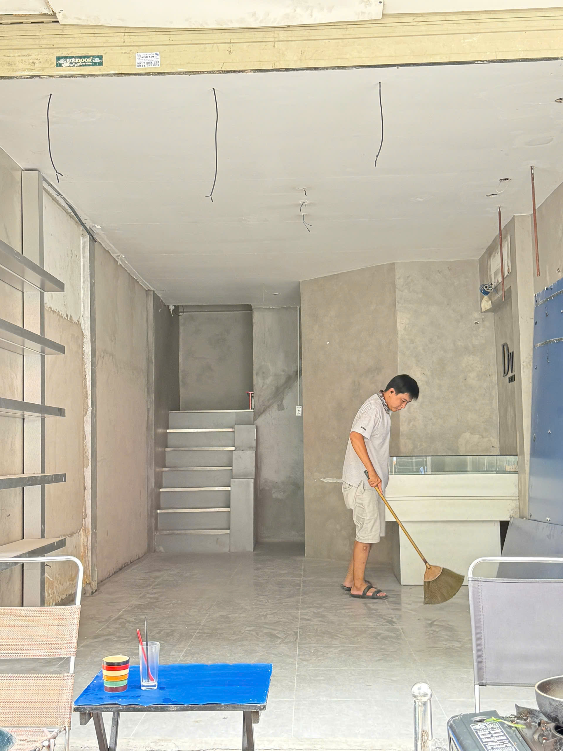 CHO THUÊ NHÀ MẶT TIỀN SỐ 214A ĐƯỜNG NGUYỄN TRÃI, PHƯỜNG NGUYỄN CƯ TRINH, QUẬN 1, HỒ CHÍ MINH CHO THUÊ NHÀ MẶT TIỀN SỐ 214A ĐƯỜNG NGUYỄN TRÃI, PHƯỜNG NGUYỄN CƯ TRINH, QUẬN 1, HỒ CHÍ MINH