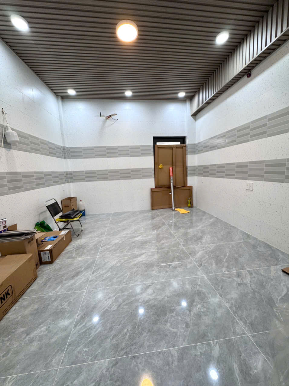 CHO THUÊ NHÀ MẶT TIỀN SỐ 413 ĐƯỜNG NƠ TRANG LONG, PHƯỜNG 13, QUẬN BÌNH THẠNH, HỒ CHÍ MINH CHO THUÊ NHÀ MẶT TIỀN SỐ 413 ĐƯỜNG NƠ TRANG LONG, PHƯỜNG 13, QUẬN BÌNH THẠNH, HỒ CHÍ MINH