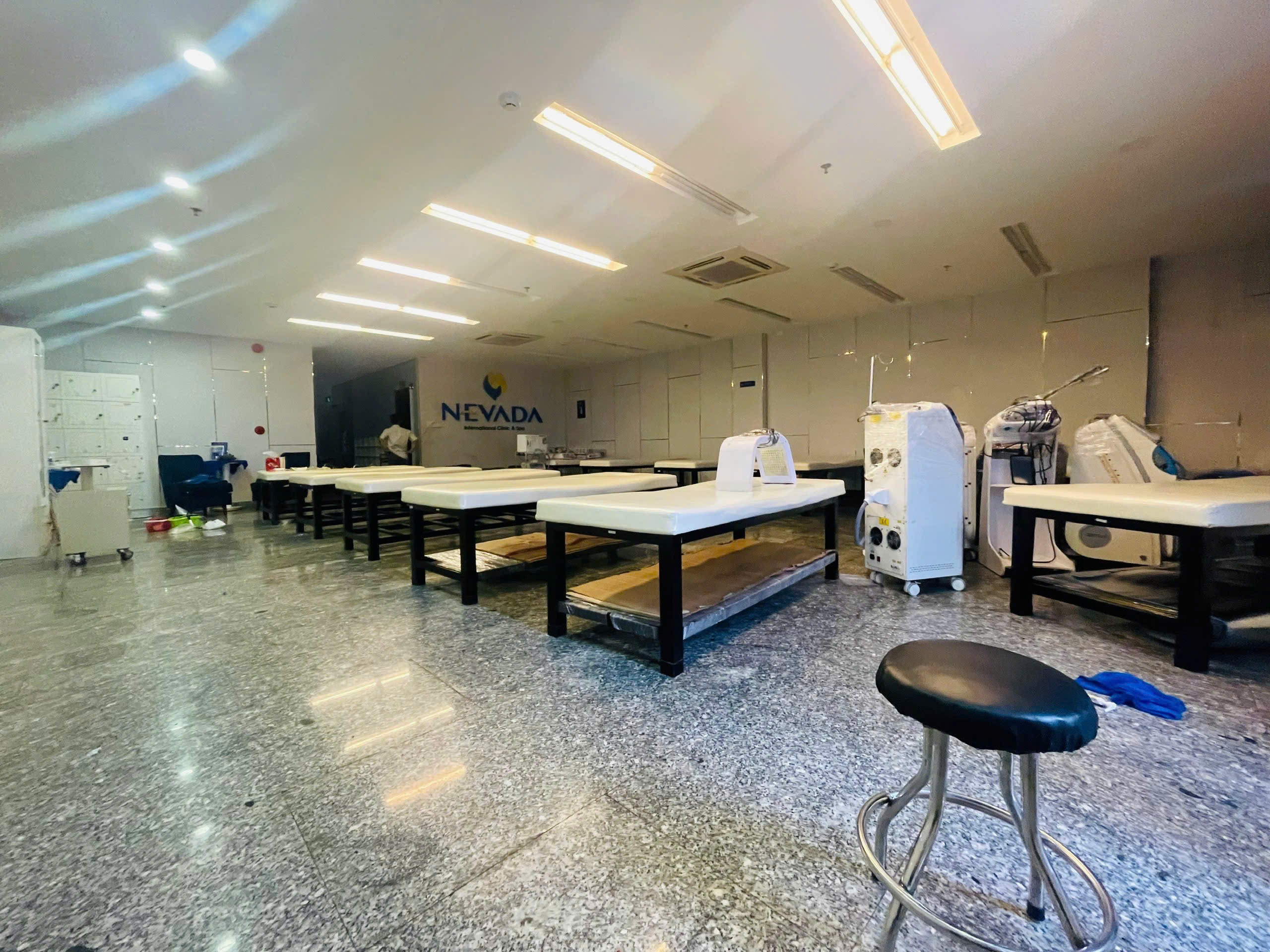 CHO THUÊ NHÀ MẶT TIỀN SỐ 283-285 ĐƯỜNG 3/2 PHƯỜNG 10, QUẬN 10, HỒ CHÍ MINH CHO THUÊ NHÀ MẶT TIỀN SỐ 283-285 ĐƯỜNG 3/2 PHƯỜNG 10, QUẬN 10, HỒ CHÍ MINH