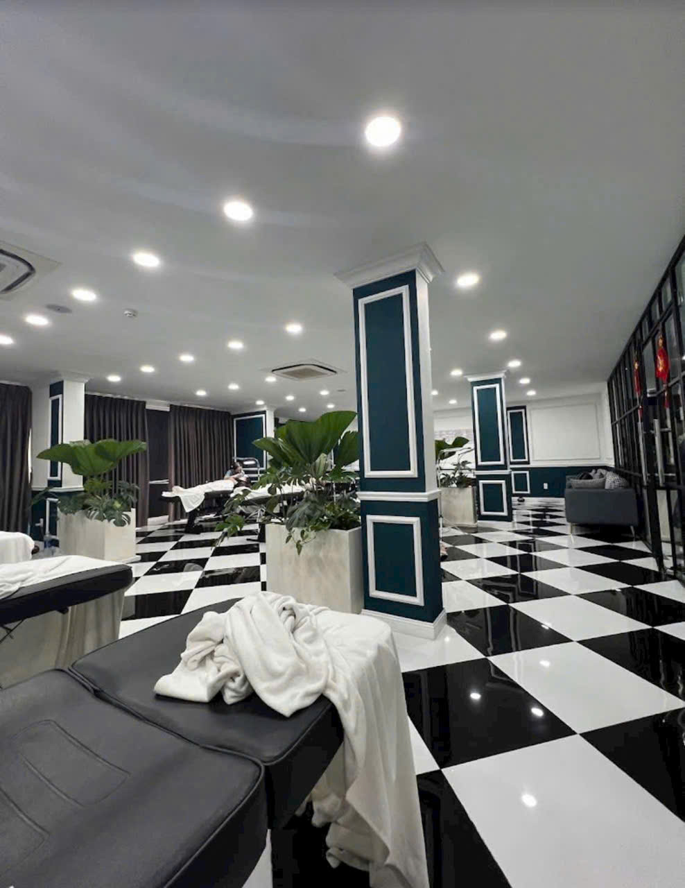 CHO THUÊ NHÀ MẶT TIỀN SỐ 283-285 ĐƯỜNG 3/2 PHƯỜNG 10, QUẬN 10, HỒ CHÍ MINH CHO THUÊ NHÀ MẶT TIỀN SỐ 283-285 ĐƯỜNG 3/2 PHƯỜNG 10, QUẬN 10, HỒ CHÍ MINH