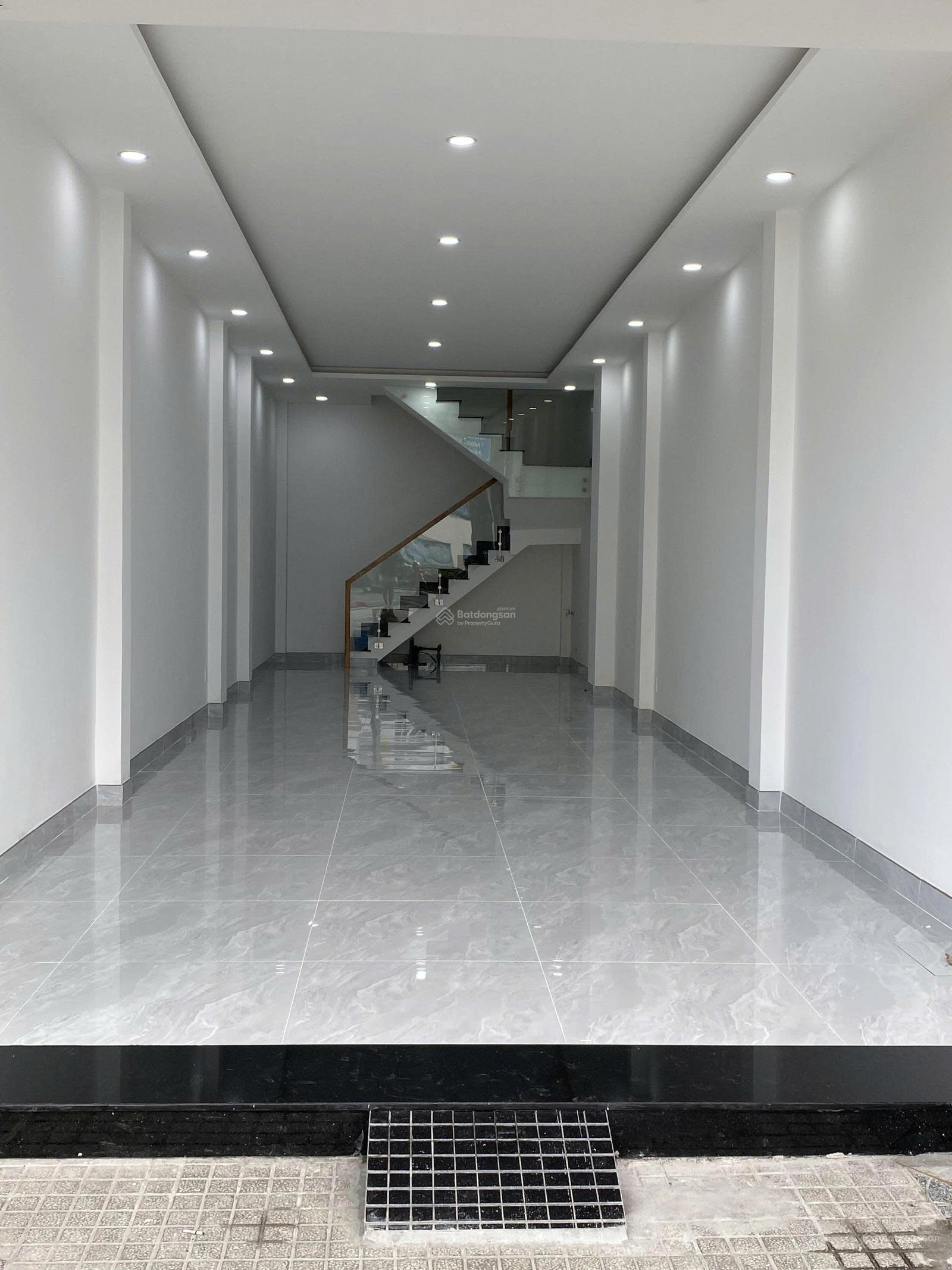 CHO THUÊ NHÀ MẶT TIỀN SỐ 382 ĐƯỜNG 3/2, PHƯỜNG 12, QUẬN 10, HỒ CHÍ MINH CHO THUÊ NHÀ MẶT TIỀN SỐ 382 ĐƯỜNG 3/2, PHƯỜNG 12, QUẬN 10, HỒ CHÍ MINH