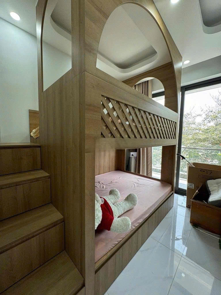 CHO THUÊ NHÀ GÓC 2MT SÔ S384 ĐƯỜNG NAM KỲ KHỞI NGHĨA, PHƯỜNG VÕ THỊ SÁU, QUẬN 3, CHO THUÊ NHÀ GÓC 2MT SÔ S384 ĐƯỜNG NAM KỲ KHỞI NGHĨA, PHƯỜNG VÕ THỊ SÁU, QUẬN 3,