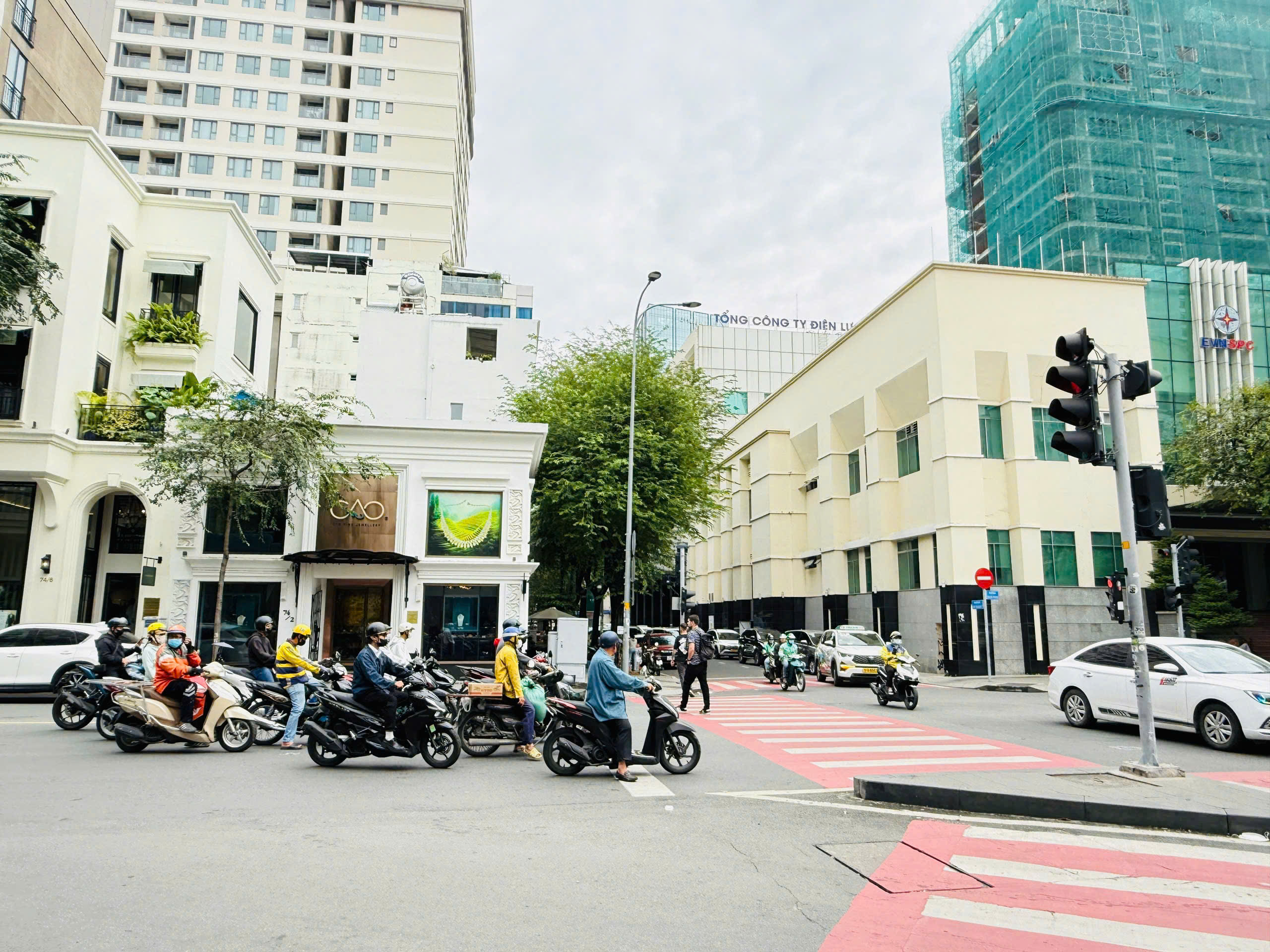 CHO THUÊ NHÀ GÓC 2MT SỐ 74 ĐƯỜNG HAI BÀ TRƯNG, PHƯỜNG BẾN NGHÉ, QUẬN 1 CHO THUÊ NHÀ GÓC 2MT SỐ 74 ĐƯỜNG HAI BÀ TRƯNG, PHƯỜNG BẾN NGHÉ, QUẬN 1