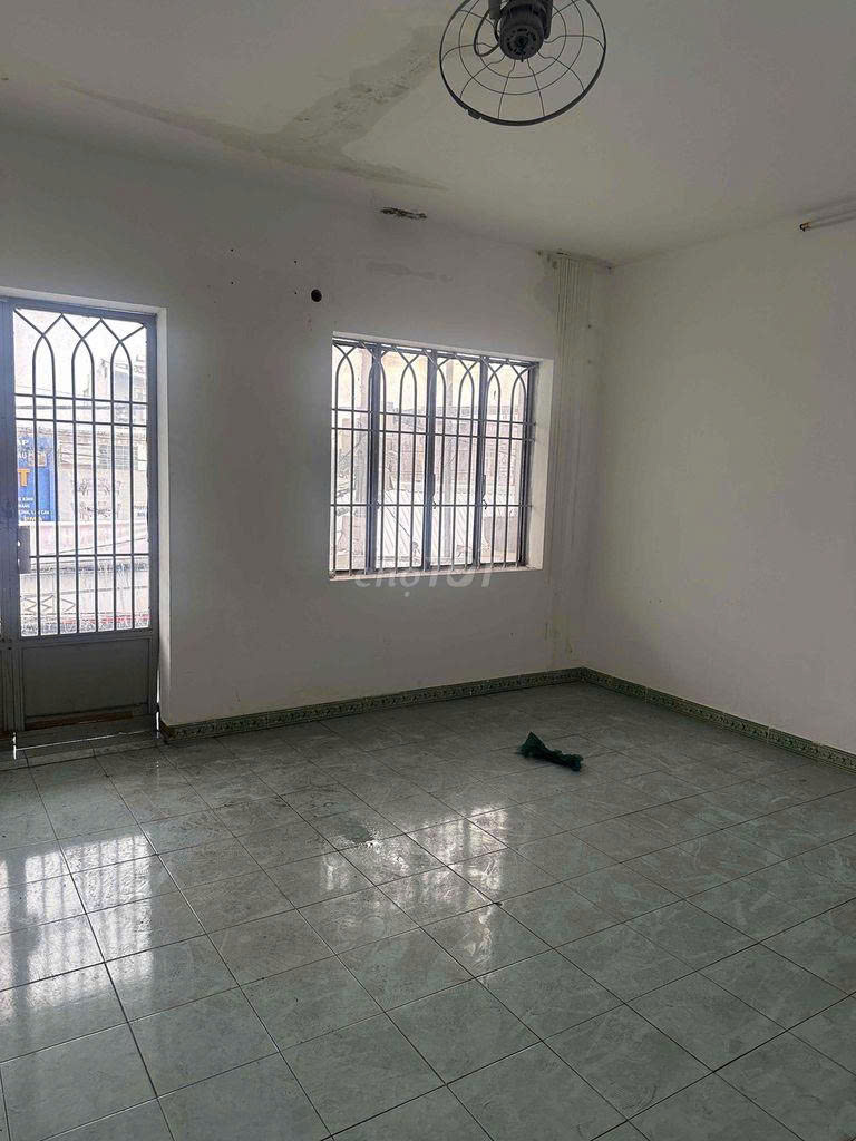 CHO THUÊ NHÀ MẶT TIỀN SỐ 652 ĐƯỜNG NGUYỄN ẢNH THỦ, PHƯỜNG TÂN CHÁNH HIỆP, QUẬN 12, HỒ CHÍ MINH CHO THUÊ NHÀ MẶT TIỀN SỐ 652 ĐƯỜNG NGUYỄN ẢNH THỦ, PHƯỜNG TÂN CHÁNH HIỆP, QUẬN 12, HỒ CHÍ MINH