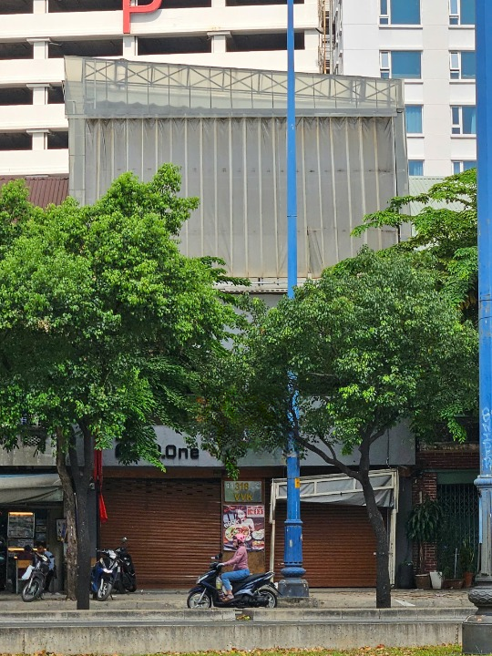 CHO THUÊ NHÀ MẶT TIỀN SỐ 318-320 ĐƯỜNG VÕ VĂN KIỆT, PHƯỜNG CÔ GIANG, QUẬN 1, HỒ CHÍ MINH CHO THUÊ NHÀ MẶT TIỀN SỐ 318-320 ĐƯỜNG VÕ VĂN KIỆT, PHƯỜNG CÔ GIANG, QUẬN 1, HỒ CHÍ MINH