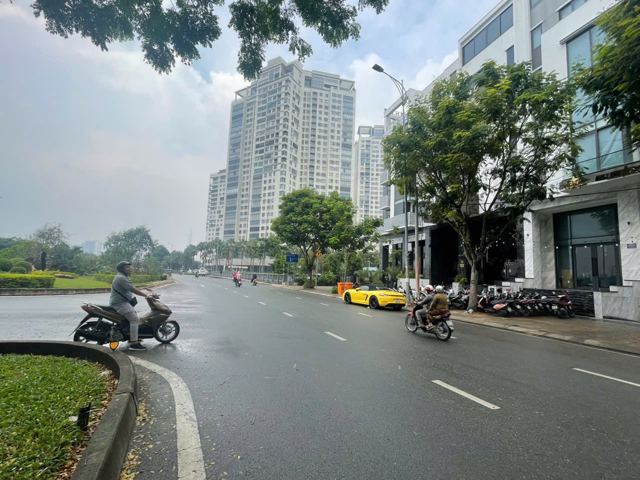 CHO THUÊ TOÀ NHÀ MẶT TIỀN SỐ 17 ĐƯỜNG TRẦN QUÝ KIÊN, PHƯỜNG BÌNH TRƯNG TÂY, QUẬN 2, HỒ CHÍ MINH CHO THUÊ TOÀ NHÀ MẶT TIỀN SỐ 17 ĐƯỜNG TRẦN QUÝ KIÊN, PHƯỜNG BÌNH TRƯNG TÂY, QUẬN 2, HỒ CHÍ MINH