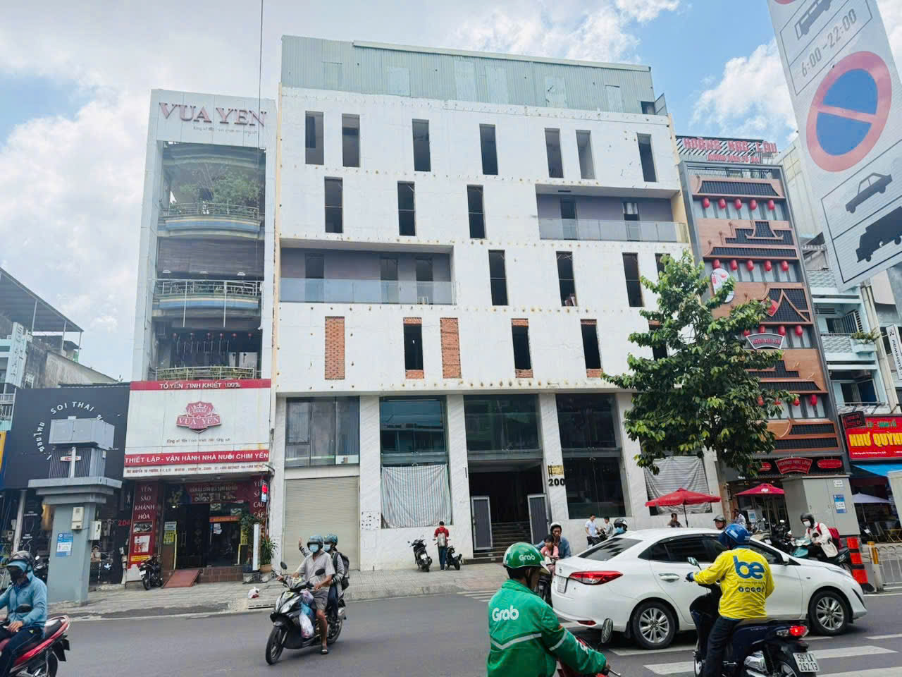 CHO THUÊ NHÀ MẶT TIỀN SỐ 200 ĐƯỜNG NGUYỄN TRI PHƯƠNG, PHƯỜNG 4, QUẬN 10, HỒ CHÍ MINH CHO THUÊ NHÀ MẶT TIỀN SỐ 200 ĐƯỜNG NGUYỄN TRI PHƯƠNG, PHƯỜNG 4, QUẬN 10, HỒ CHÍ MINH