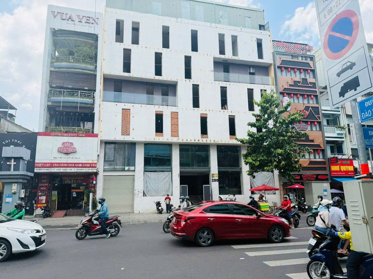 CHO THUÊ NHÀ MẶT TIỀN SỐ 200 ĐƯỜNG NGUYỄN TRI PHƯƠNG, PHƯỜNG 4, QUẬN 10, HỒ CHÍ MINH CHO THUÊ NHÀ MẶT TIỀN SỐ 200 ĐƯỜNG NGUYỄN TRI PHƯƠNG, PHƯỜNG 4, QUẬN 10, HỒ CHÍ MINH