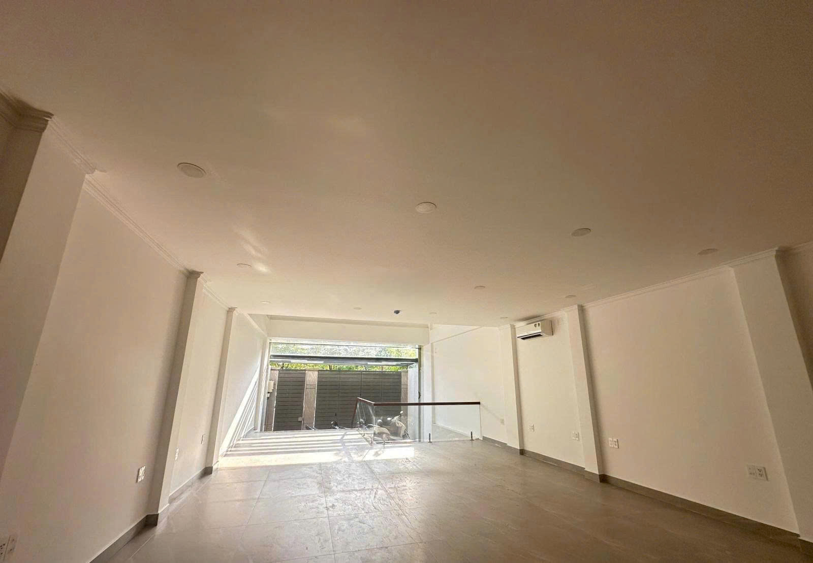 CHO THUÊ NHÀ MẶT TIỀN SỐ 2C13 ĐƯỜNG TRƯỜNG SA, PHƯỜNG 3, QUẬN BÌNH THẠNH, HỒ CHÍ MINH CHO THUÊ NHÀ MẶT TIỀN SỐ 2C13 ĐƯỜNG TRƯỜNG SA, PHƯỜNG 3, QUẬN BÌNH THẠNH, HỒ CHÍ MINH