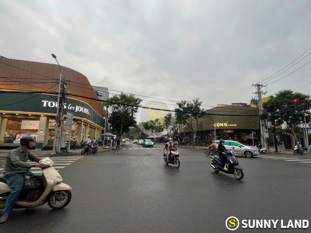 CHO THUÊ NHÀ MẶT TIỀN SỐ 443 ĐƯỜNG NGUYỄN THỊ THẬP, PHƯỜNG TÂN PHONG, QUẬN 7, HỒ CHÍ MINH CHO THUÊ NHÀ MẶT TIỀN SỐ 443 ĐƯỜNG NGUYỄN THỊ THẬP, PHƯỜNG TÂN PHONG, QUẬN 7, HỒ CHÍ MINH