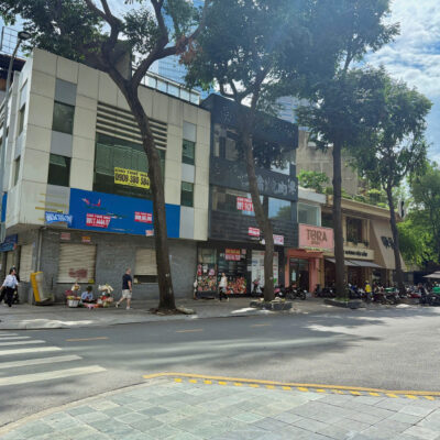 CHO THUÊ NHÀ GÓC 2MT SỐ 2-4-6-8 ĐƯỜNG HUỲNH THÚC KHÁNG PHƯỜNG BẾN NGHÉ QUẬN 1 HỒ CHÍ MINH