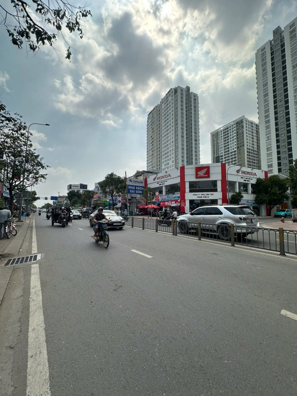 CHO THUÊ NHÀ MẶT TIỀN SỐ 229 PHẠM HÙNG PHƯỜNG 4 QUẬN 8 HỒ CHÍ MINH CHO THUÊ NHÀ MẶT TIỀN SỐ 229 PHẠM HÙNG PHƯỜNG 4 QUẬN 8 HỒ CHÍ MINH