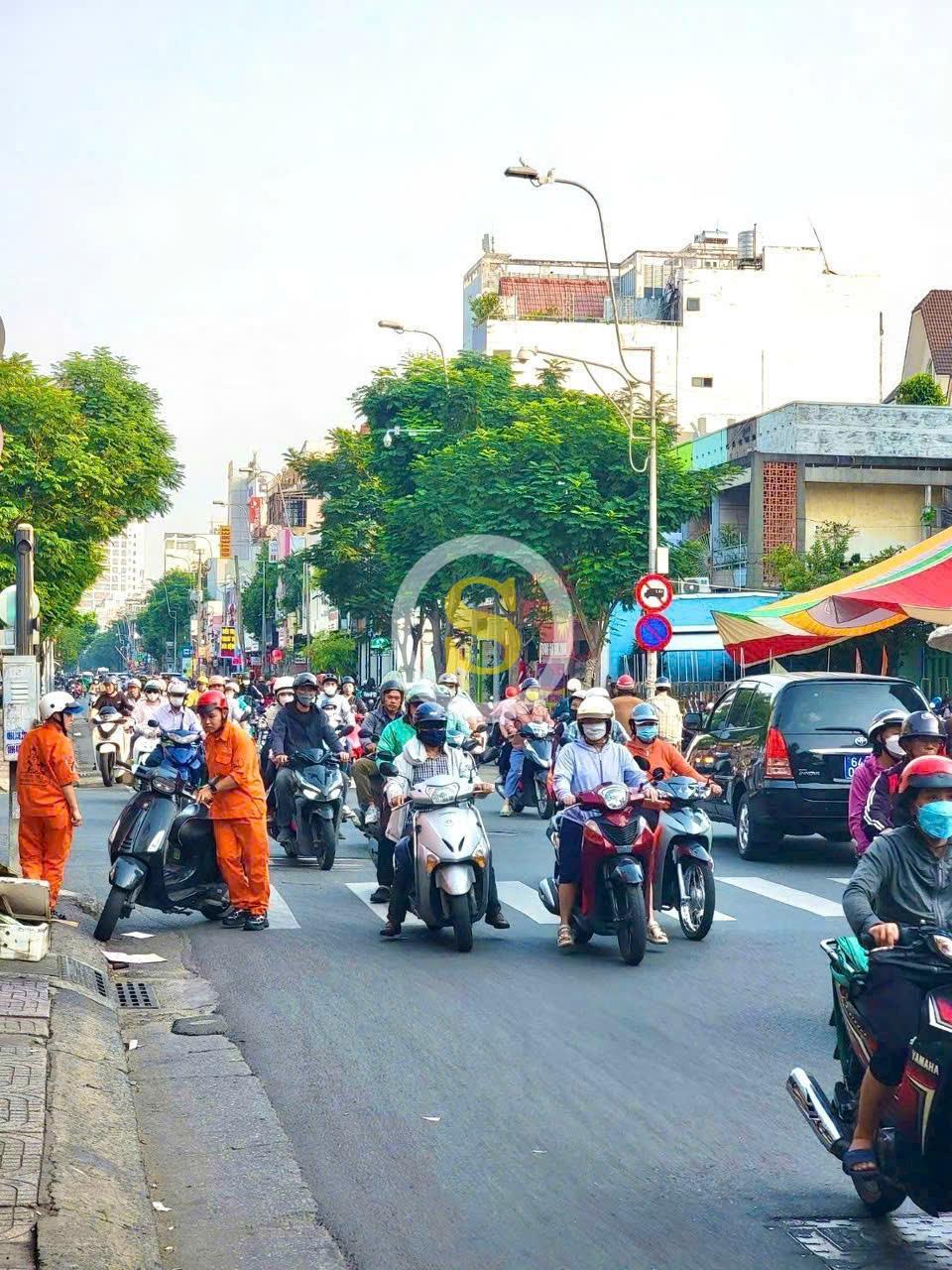 CHO THUÊ NHÀ MẶT TIỀN SỐ 202 LÊ VĂN SỸ, PHƯỜNG 10, QUẬN 3, HỒ CHÍ MINH CHO THUÊ NHÀ MẶT TIỀN SỐ 202 LÊ VĂN SỸ, PHƯỜNG 10, QUẬN 3, HỒ CHÍ MINH