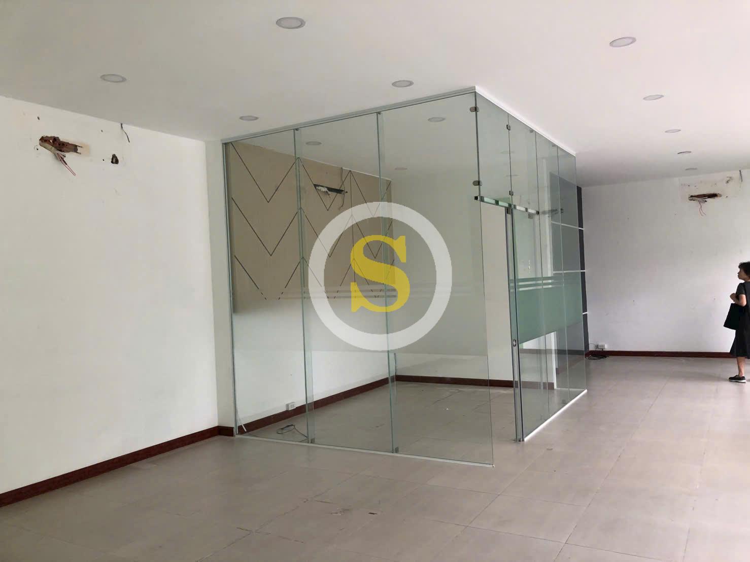 CHO THUÊ SHOPHOUSE SỐ 33 NGUYỄN ĐỨAC CẢNH, PHƯỜNG TÂN PHONG, QUẬN 7, HỒ CHÍ MINH CHO THUÊ SHOPHOUSE SỐ 33 NGUYỄN ĐỨAC CẢNH, PHƯỜNG TÂN PHONG, QUẬN 7, HỒ CHÍ MINH