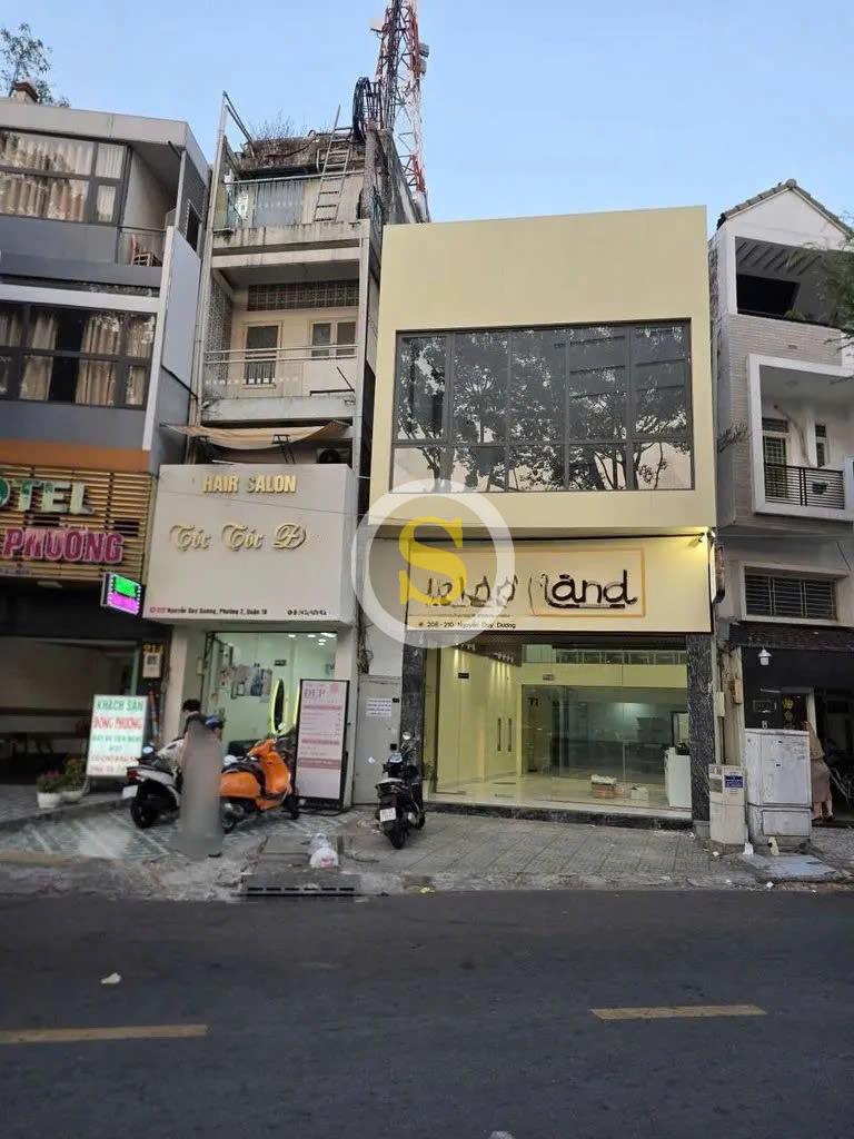 CHO THUÊ NHÀ MẶT TIỀN SỐ 208-210 NGUYỄN DUY DƯƠNG, PHƯỜNG 5, QUẬN 10, HỒ CHÍ MINH CHO THUÊ NHÀ MẶT TIỀN SỐ 208-210 NGUYỄN DUY DƯƠNG, PHƯỜNG 5, QUẬN 10, HỒ CHÍ MINH