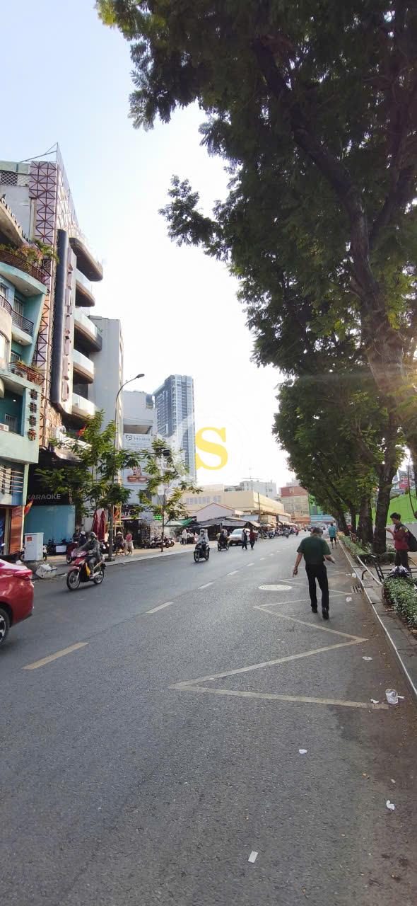CHO THUÊ NHÀ MẶT TIỀN SỐ 355 PHẠM NGŨ LÃO, PHƯỜNG PHẠM NGŨ LÃO, QUẬN 1, HỒ CHÍ MINH CHO THUÊ NHÀ MẶT TIỀN SỐ 355 PHẠM NGŨ LÃO, PHƯỜNG PHẠM NGŨ LÃO, QUẬN 1, HỒ CHÍ MINH