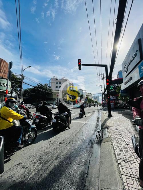 CHO THUÊ MẶT BẰNG MẶT TIỀN SỐ 439 NGUYỄN THỊ THẬP, PHƯỜNG TÂN PHONG, QUẬN 7, HỒ CHÍ MINH CHO THUÊ MẶT BẰNG MẶT TIỀN SỐ 439 NGUYỄN THỊ THẬP, PHƯỜNG TÂN PHONG, QUẬN 7, HỒ CHÍ MINH