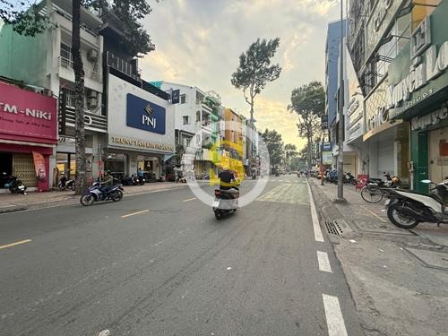 CHO THUÊ NHÀ MẶT TIỀN SỐ 135-137 NGUYỄN TRÃI, PHƯỜNG 2, QUẬN 5, HỒ CHÍ MINH CHO THUÊ NHÀ MẶT TIỀN SỐ 135-137 NGUYỄN TRÃI, PHƯỜNG 2, QUẬN 5, HỒ CHÍ MINH