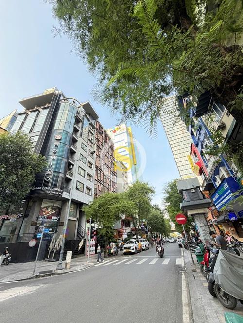CHO THUÊ TOÀ NHÀ GÓC 2MT 12 LÊ THÁNH TÔN, PHƯỜNG BẾN NGHÉ, QUẬN 1, HỒ CHÍ MINH CHO THUÊ TOÀ NHÀ GÓC 2MT 12 LÊ THÁNH TÔN, PHƯỜNG BẾN NGHÉ, QUẬN 1, HỒ CHÍ MINH